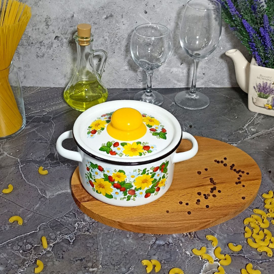 Кастрюля 1.5л цил. белосн. Земляника 1с15я/1